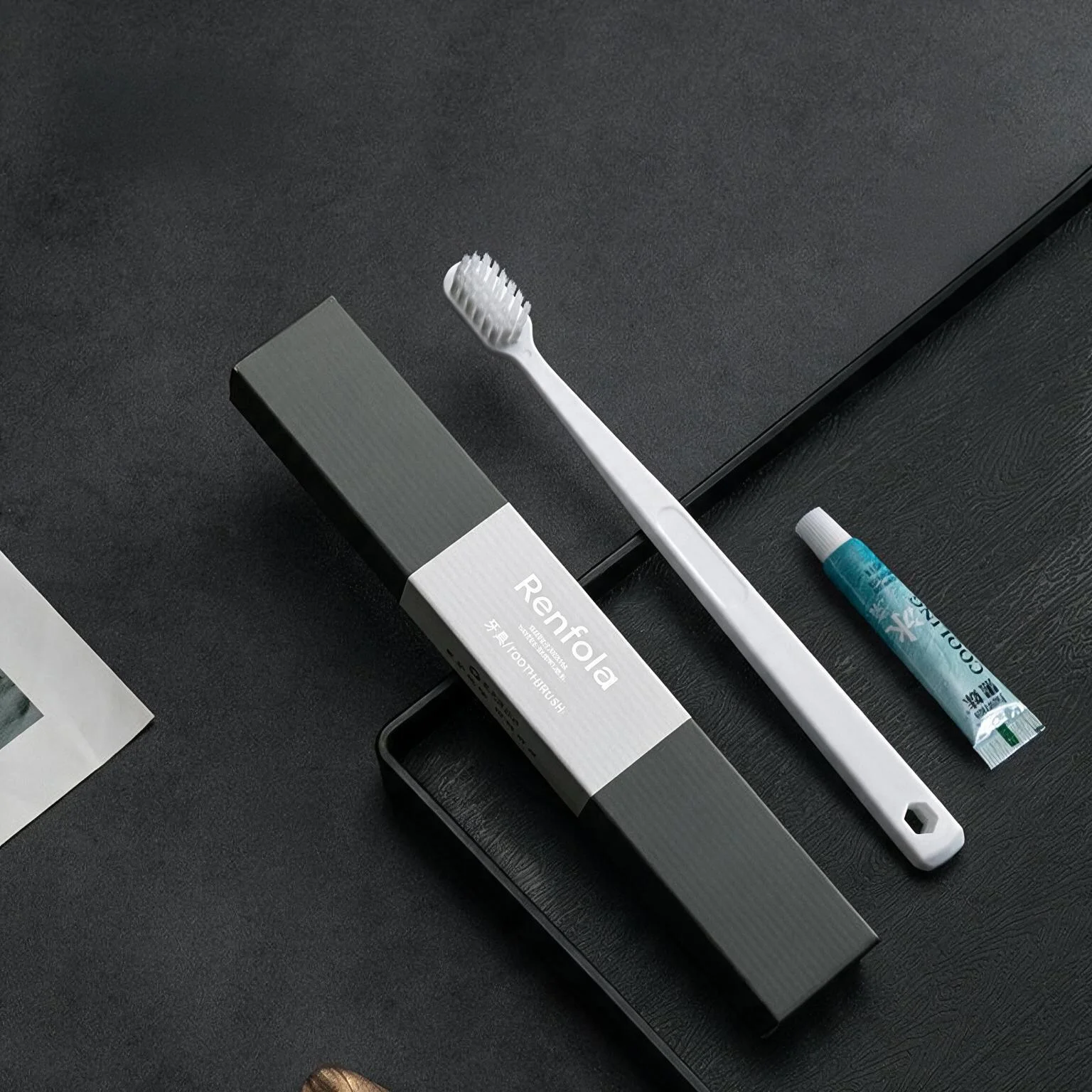 Renfola Vesper Collection Hotel Dental Kit, White Handle with 6g Toothpaste