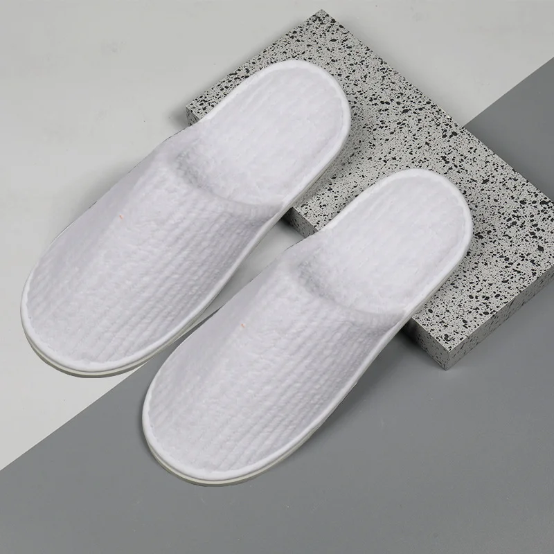 Renfola Lithos Collection Closed-Toe Hotel Slippers, Coral Fleece 28 x 11.5  (about EU 43)