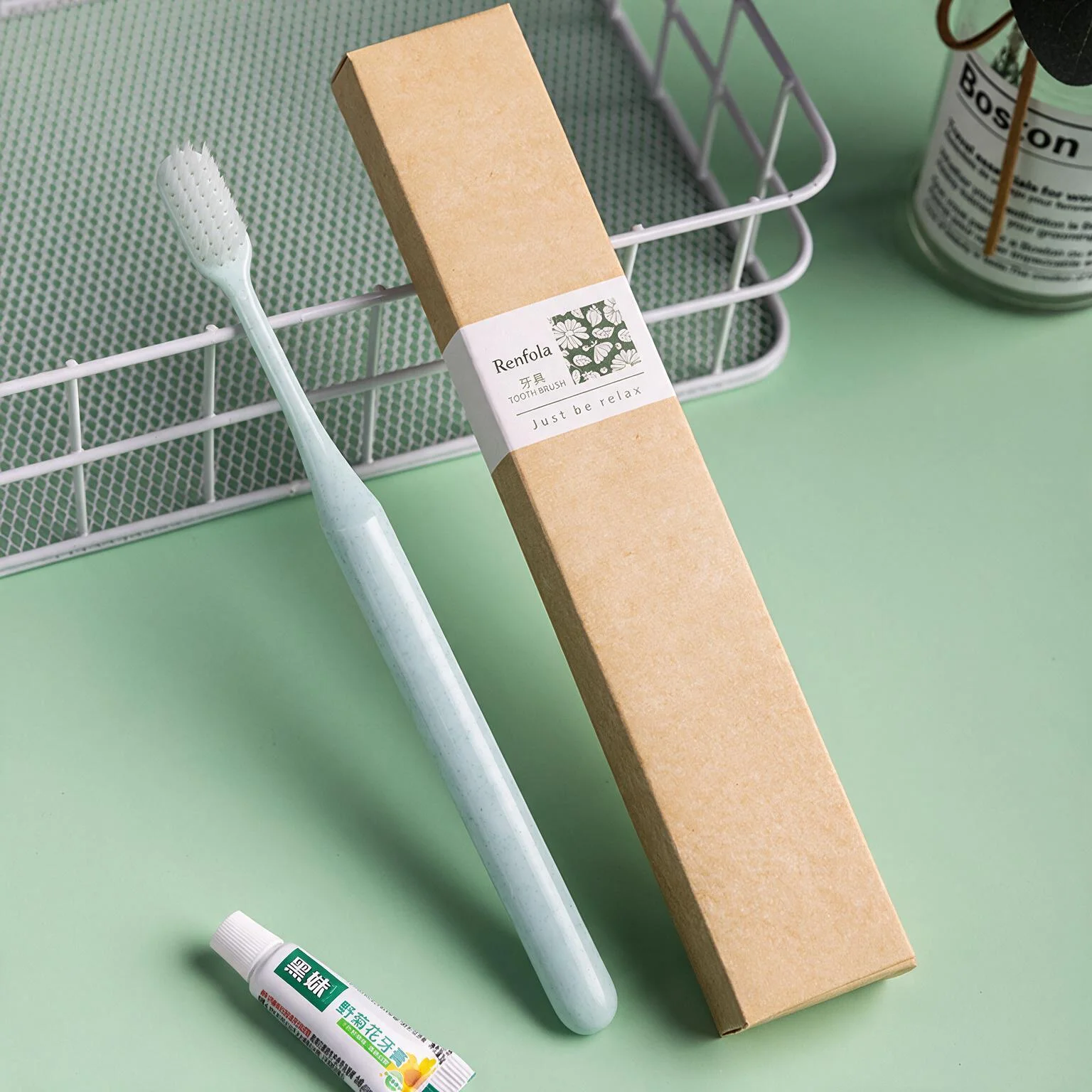 Renfola Canopy Collection Hotel Dental Kit, Jade Green Handle with 3g Toothpaste