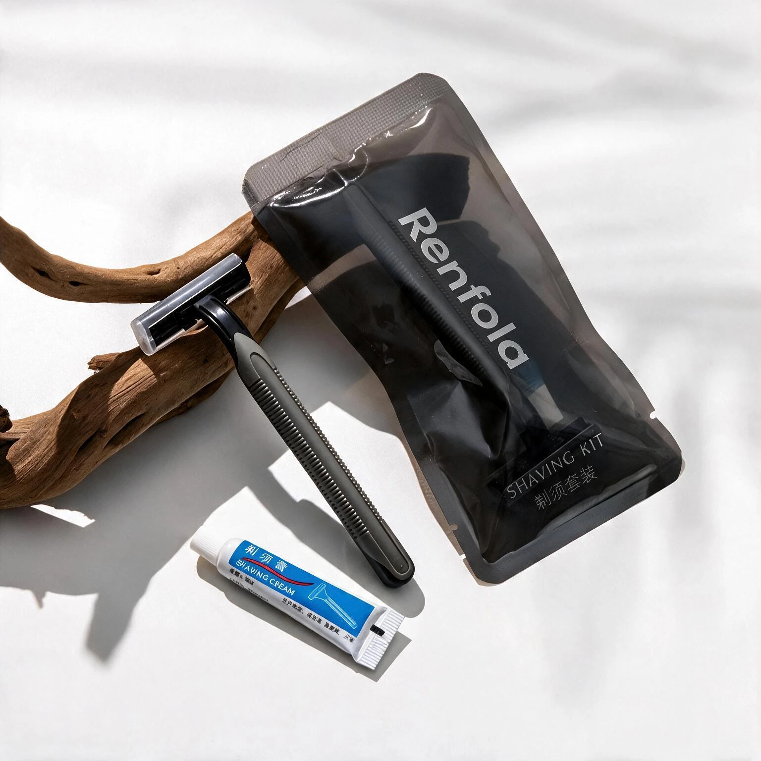 Renfola Juniper Collection Hotel Razor, Stainless Twin Blade with 5g Shaving Cream